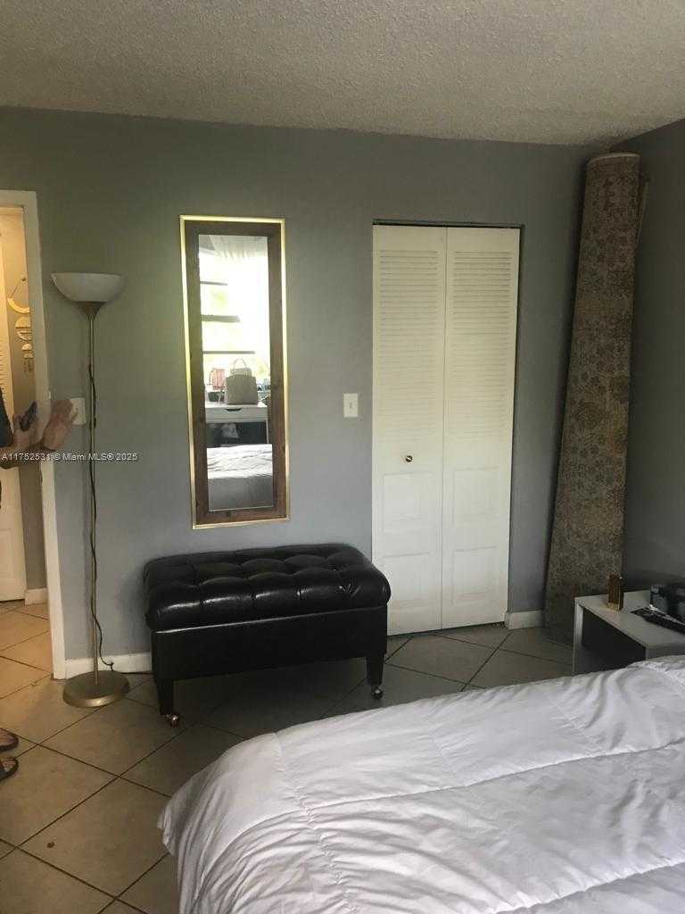 Small Image of 9301 SOUTH WEST 92ND AVE #308C, Miami Number 15