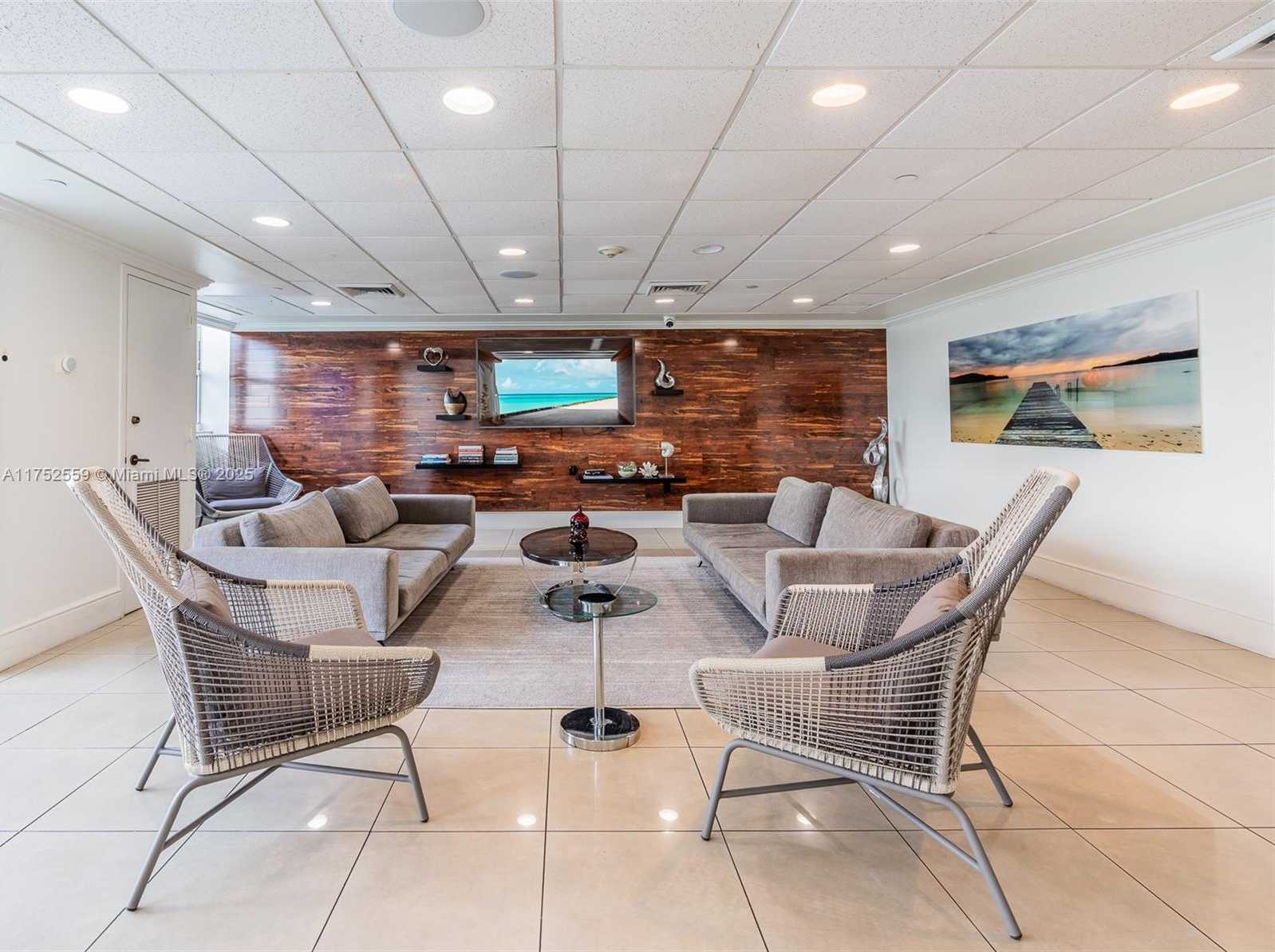 Small Image of 650 WEST AVE #1602, Miami Beach Number 27