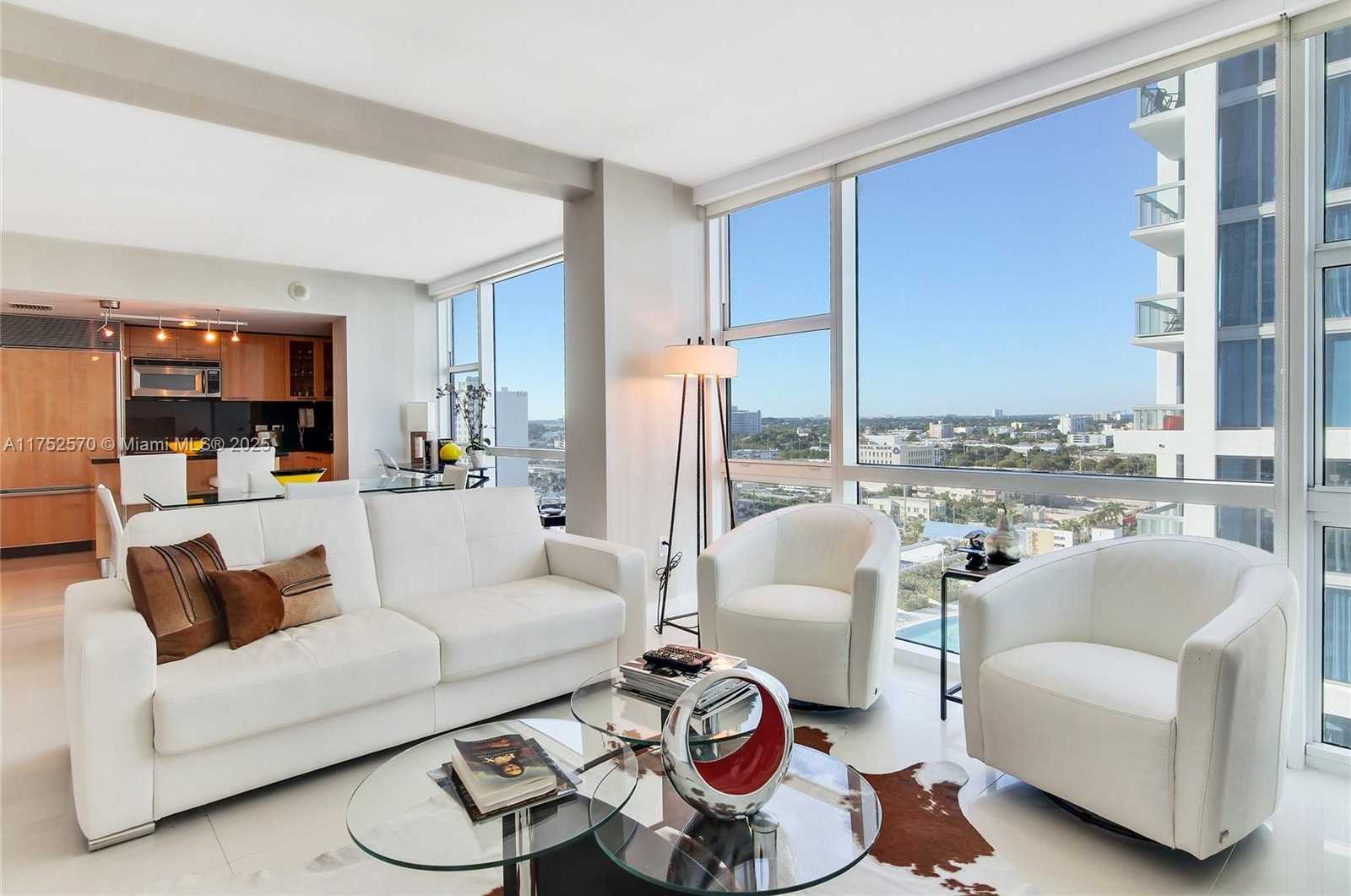 Small Image of 6801 Collins Ave, Miami Beach, FL 33141, USA Number 2