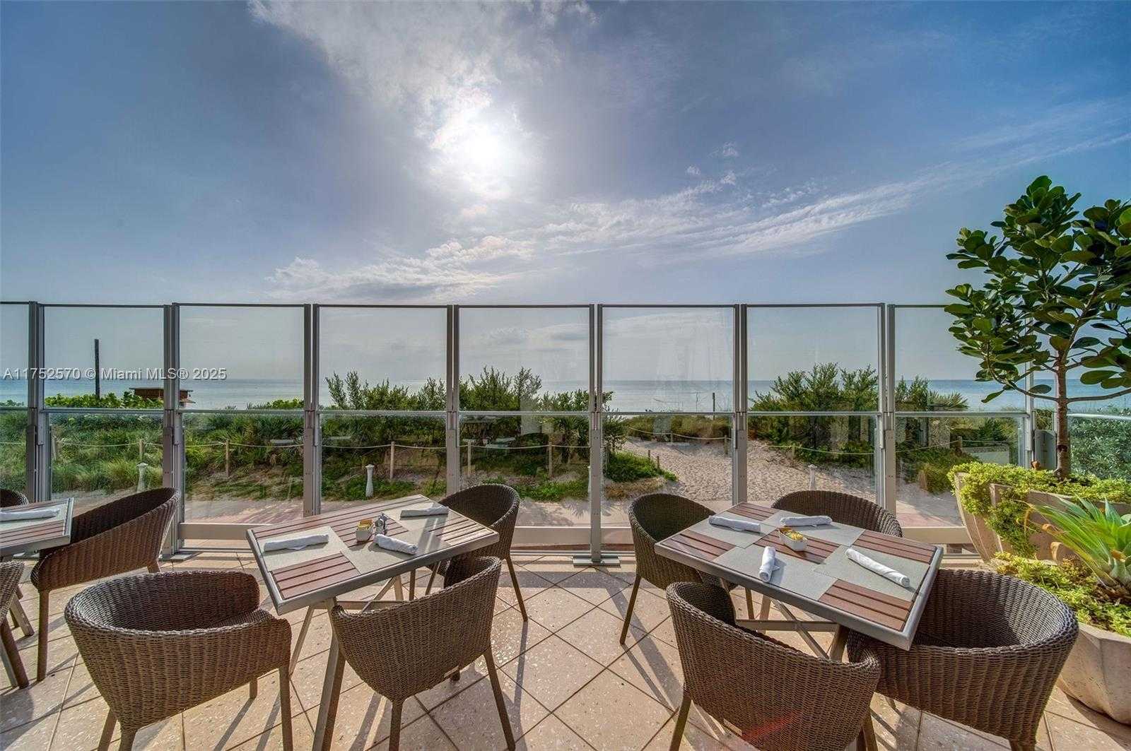 Small Image of 6801 Collins Ave, Miami Beach, FL 33141, USA Number 28