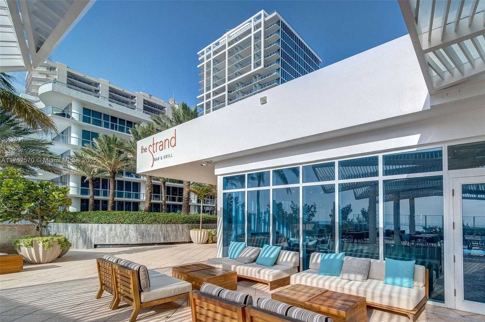 Small Image of 6801 Collins Ave, Miami Beach, FL 33141, USA Number 32