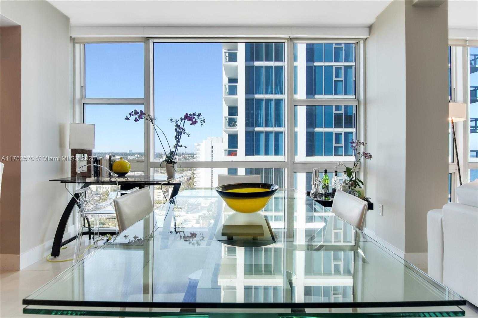 Small Image of 6801 Collins Ave, Miami Beach, FL 33141, USA Number 8