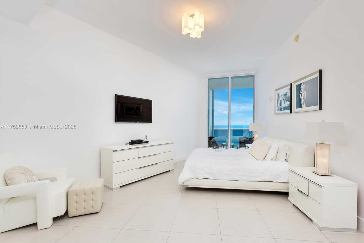 Small Image of 15811 COLLINS AVE #3407, Sunny Isles Beach Number 10