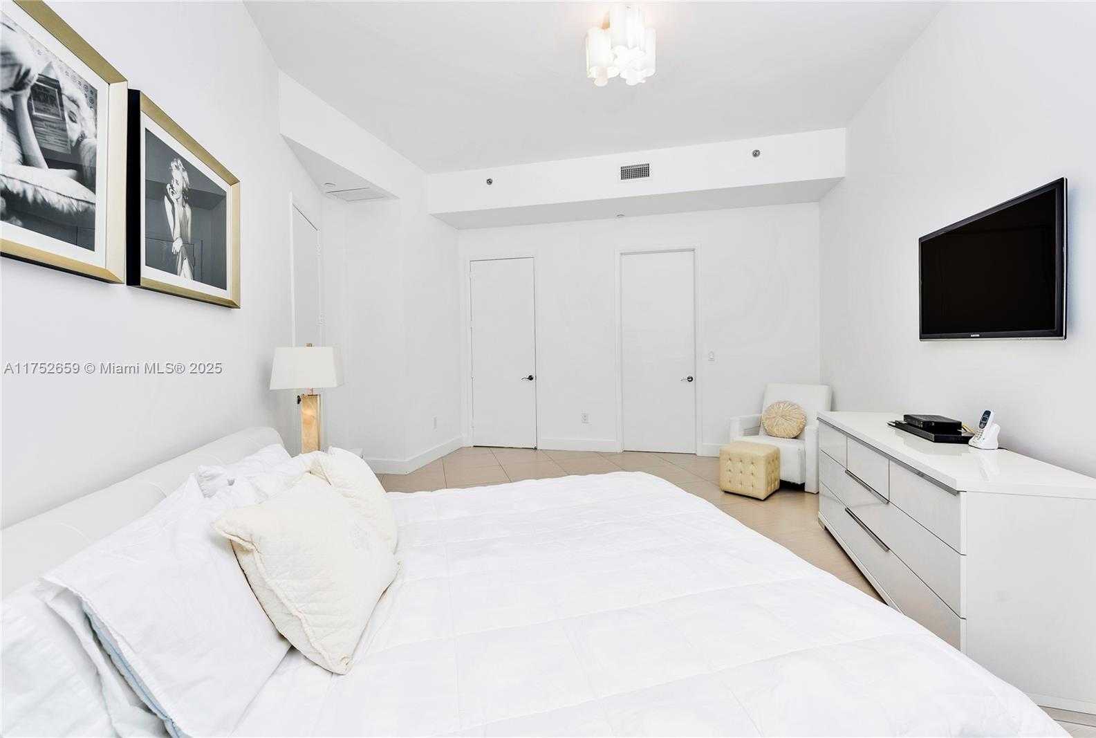 Small Image of 15811 COLLINS AVE #3407, Sunny Isles Beach Number 12