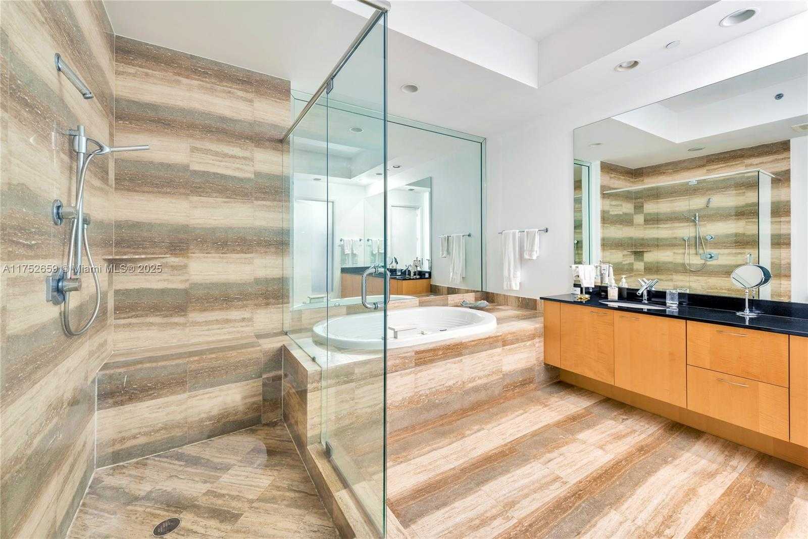 Small Image of 15811 COLLINS AVE #3407, Sunny Isles Beach Number 13