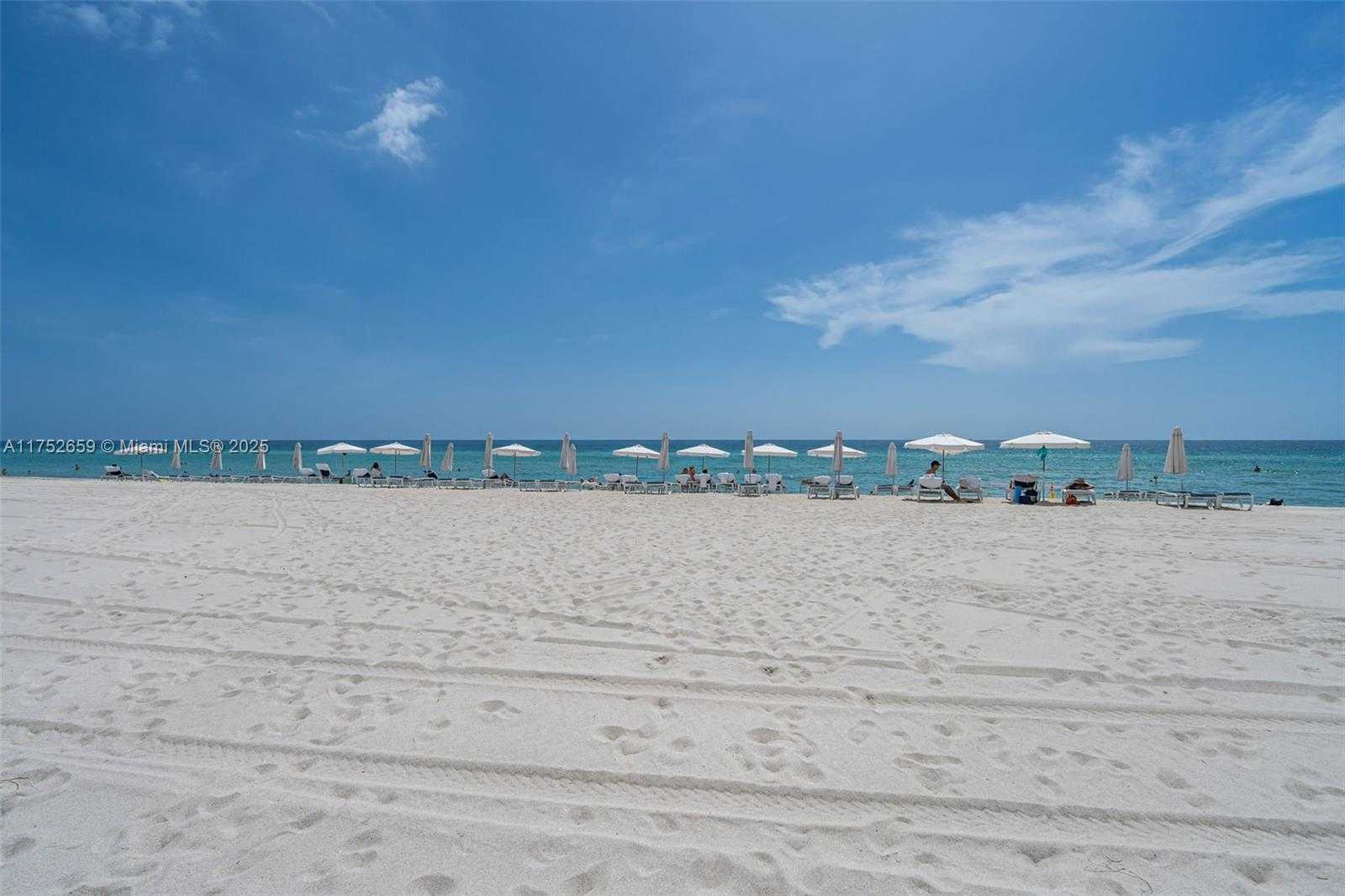 Small Image of 15811 COLLINS AVE #3407, Sunny Isles Beach Number 31