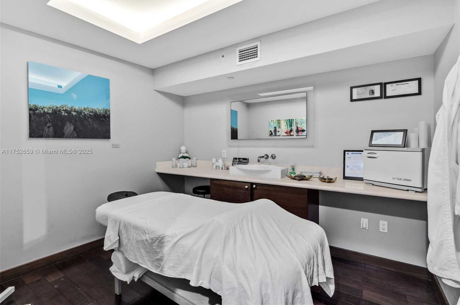 Small Image of 15811 COLLINS AVE #3407, Sunny Isles Beach Number 46