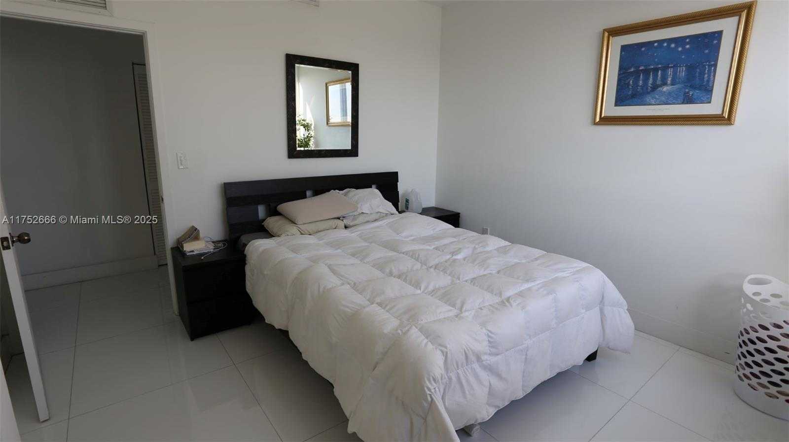 Small Image of 600 NORTH EAST 27TH ST #2605, Miami Number 12