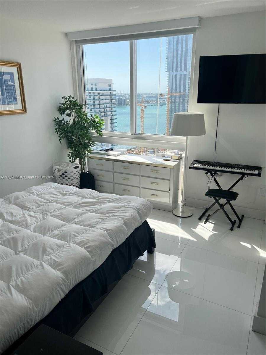Small Image of 600 NORTH EAST 27TH ST #2605, Miami Number 13