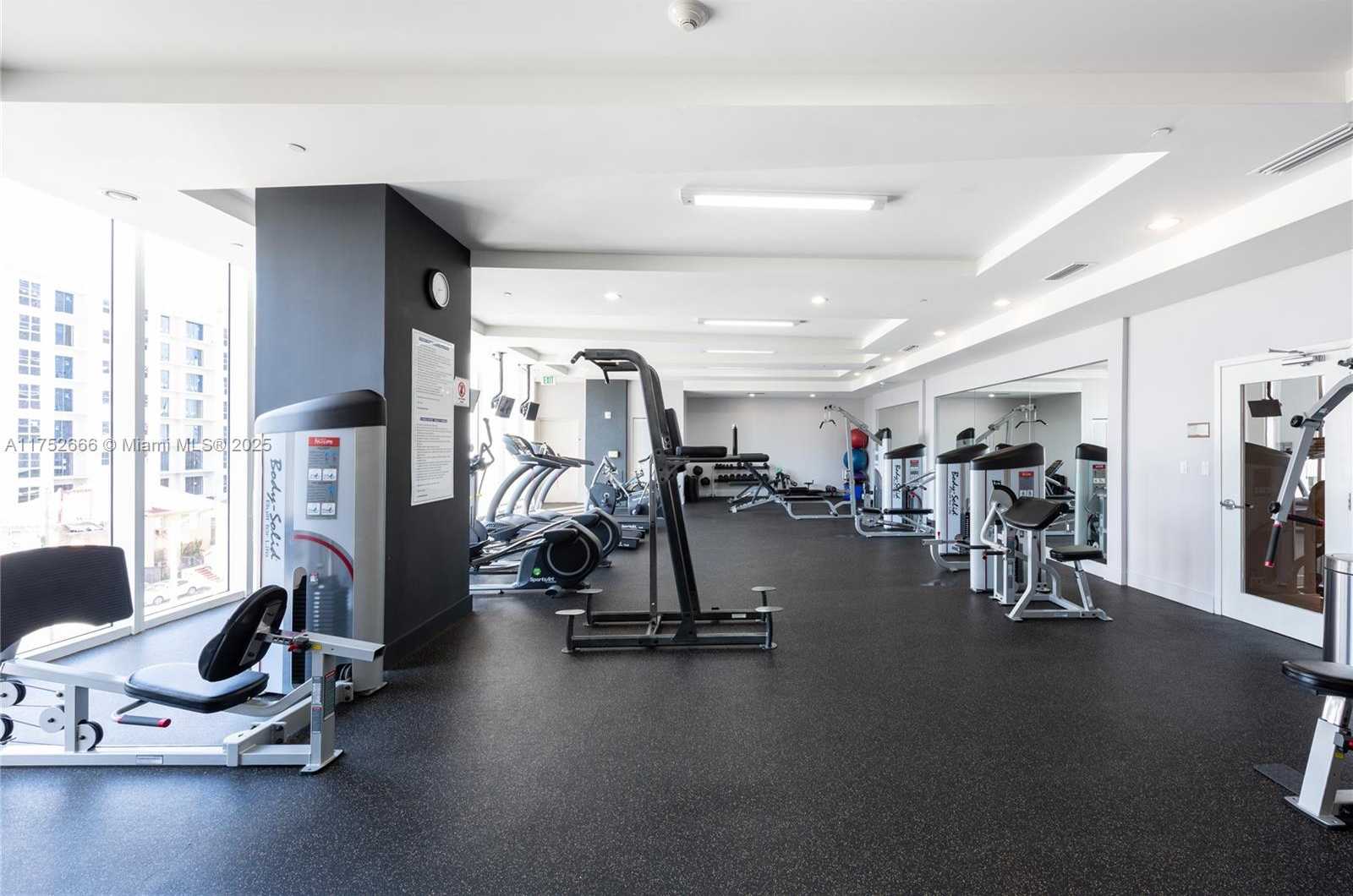 Small Image of 600 NORTH EAST 27TH ST #2605, Miami Number 19