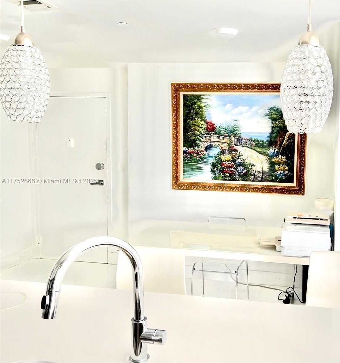 Small Image of 600 NORTH EAST 27TH ST #2605, Miami Number 4