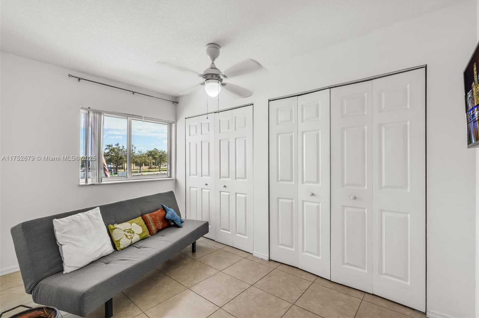 Small Image of 2415 NW 16th St Rd, Miami, FL 33125, USA Number 24