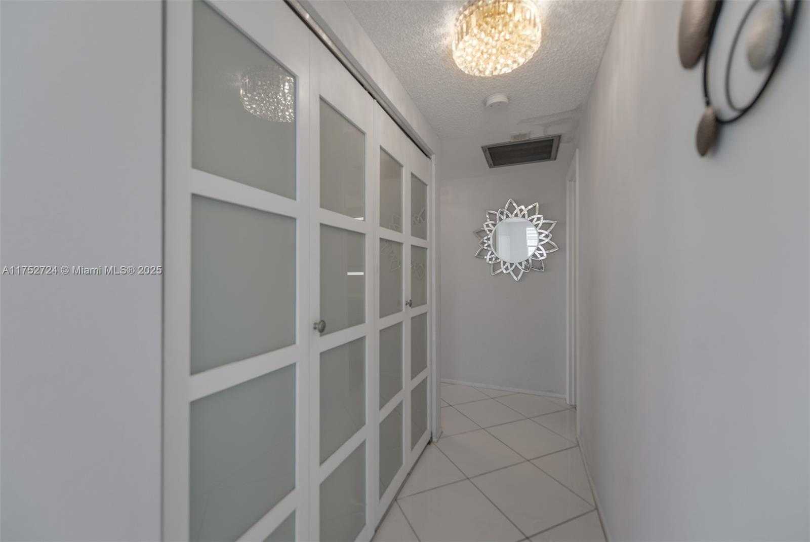 Small Image of 1980 SOUTH OCEAN DR #14P, Hallandale Beach Number 12