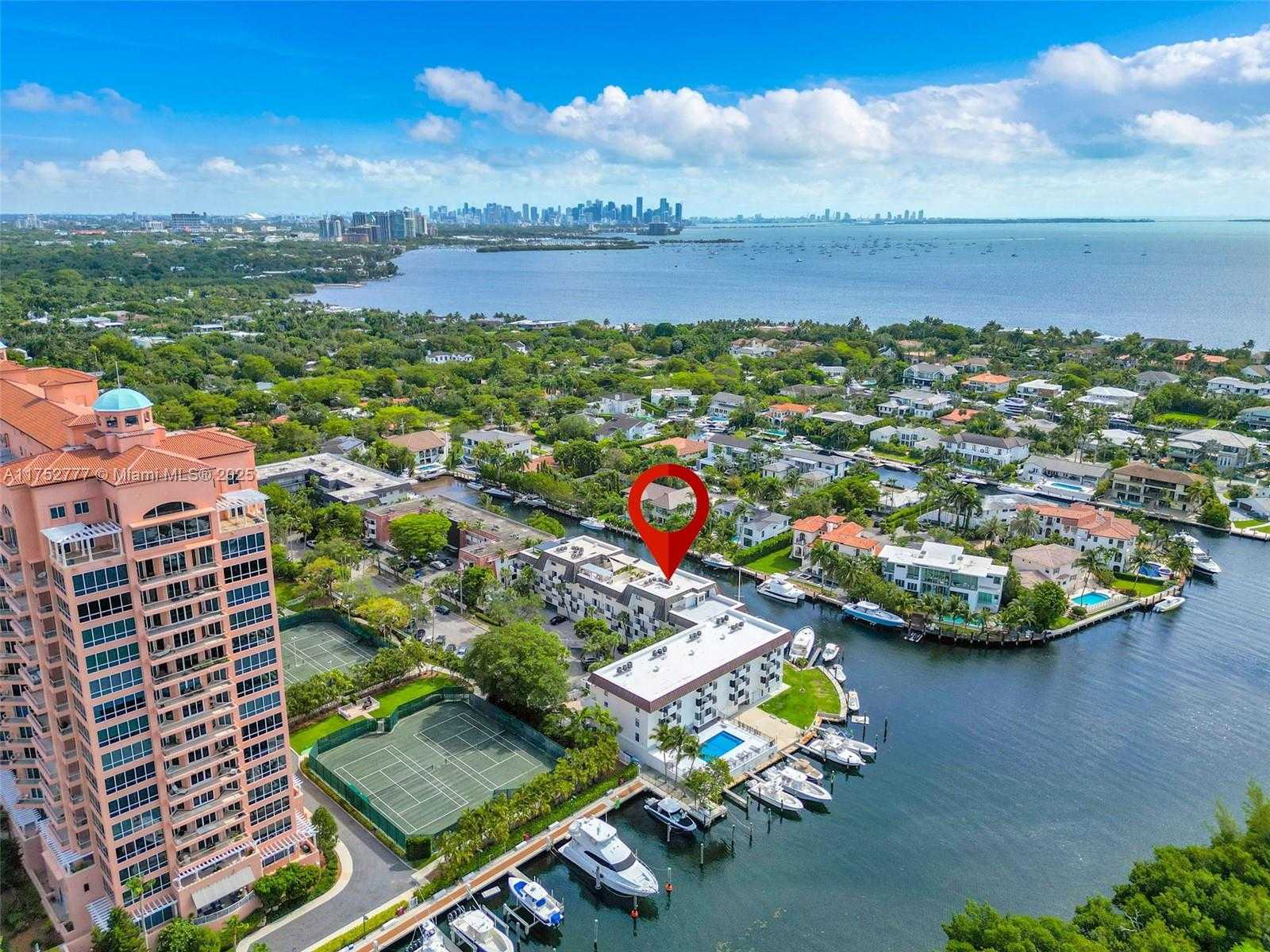 Small Image of 6901 EDGEWATER DR #315, Coral Gables Number 29