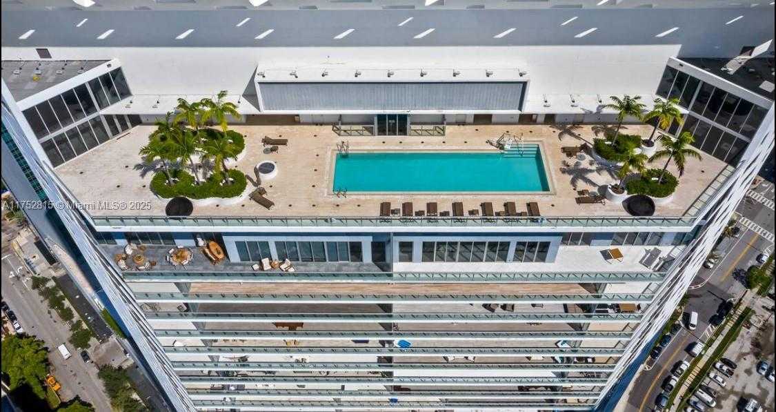 Small Image of 1300 BRICKELL BAY DR #2208, Miami Number 34