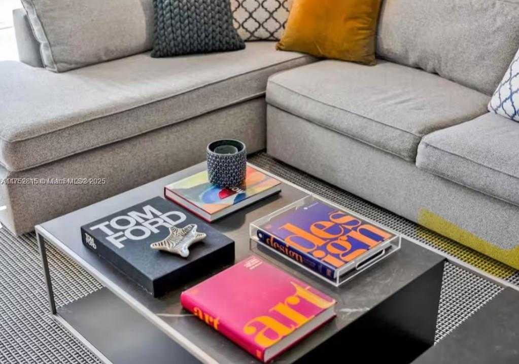 Small Image of 1300 BRICKELL BAY DR #2208, Miami Number 4