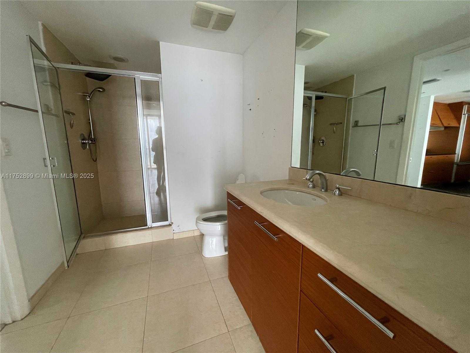 Small Image of 50 BISCAYNE BLVD #4105, Miami Number 13