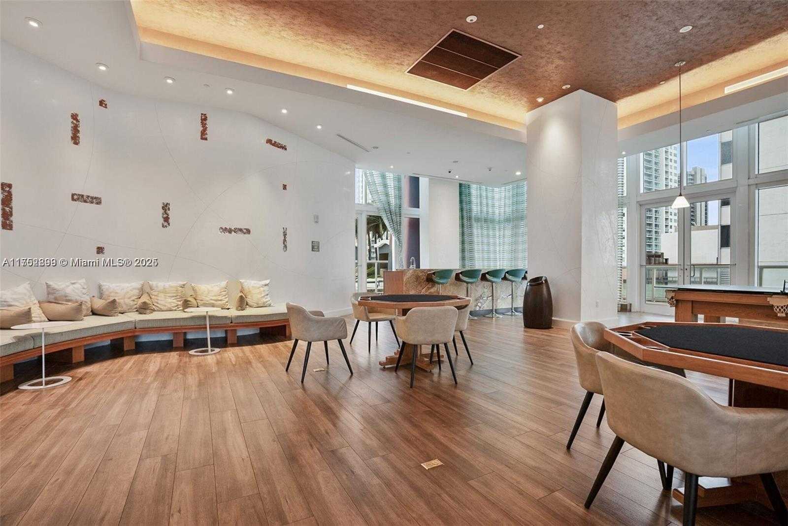 Small Image of 50 BISCAYNE BLVD #4105, Miami Number 26