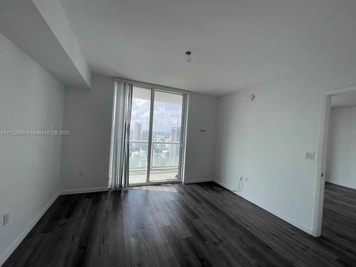 Small Image of 50 BISCAYNE BLVD #4105, Miami Number 37
