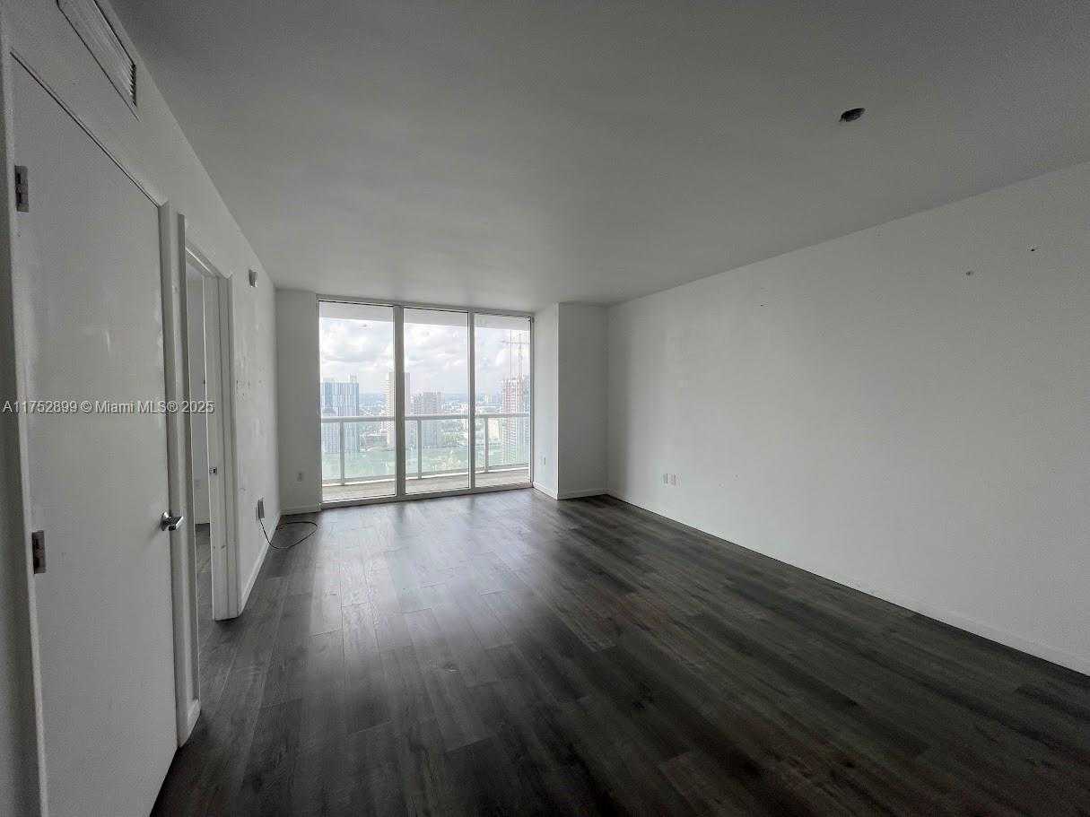Small Image of 50 BISCAYNE BLVD #4105, Miami Number 40