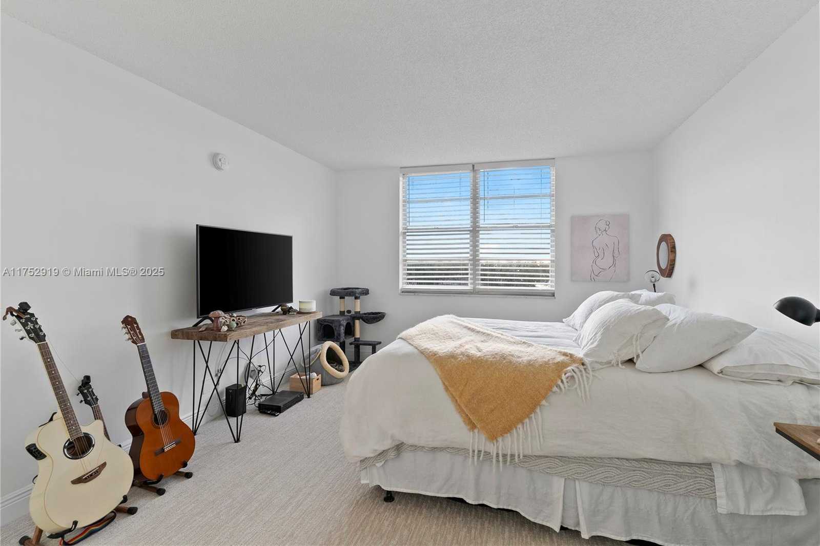 Small Image of 6770 INDIAN CREEK DR #5K, Miami Beach Number 6