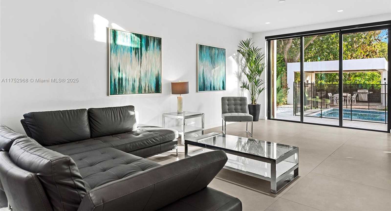 Small Image of 2572 NORTH EAST 182ND TER, North Miami Beach Number 14