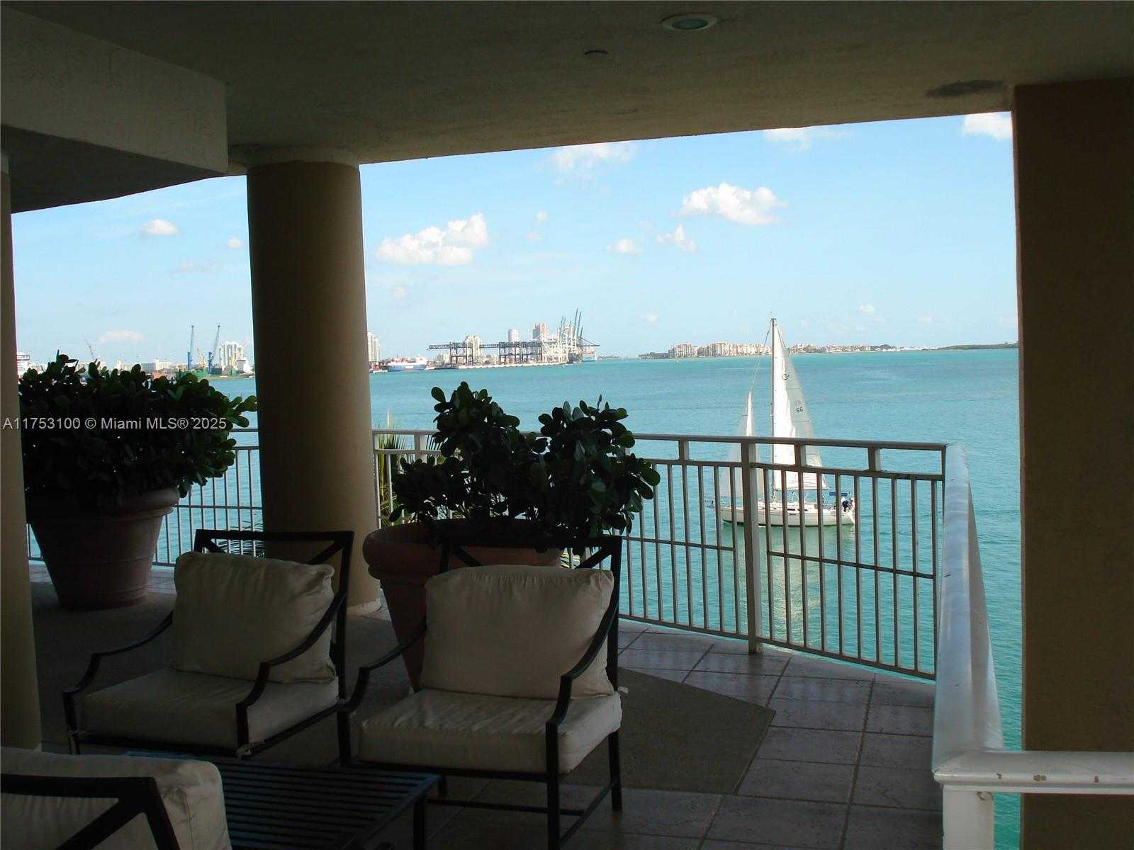 Small Image of 770 CLAUGHTON ISLAND DR #1708, Miami Number 20