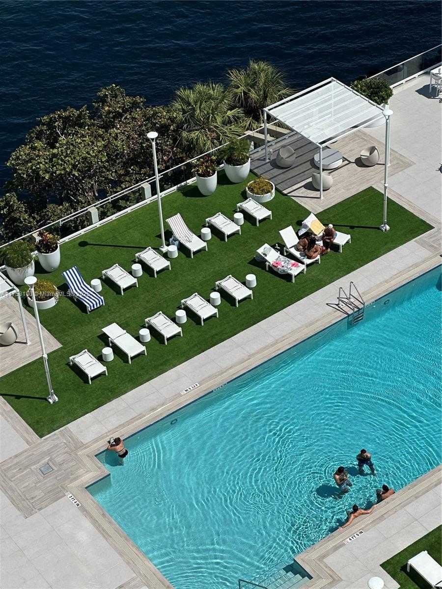 Small Image of 770 CLAUGHTON ISLAND DR #1708, Miami Number 22
