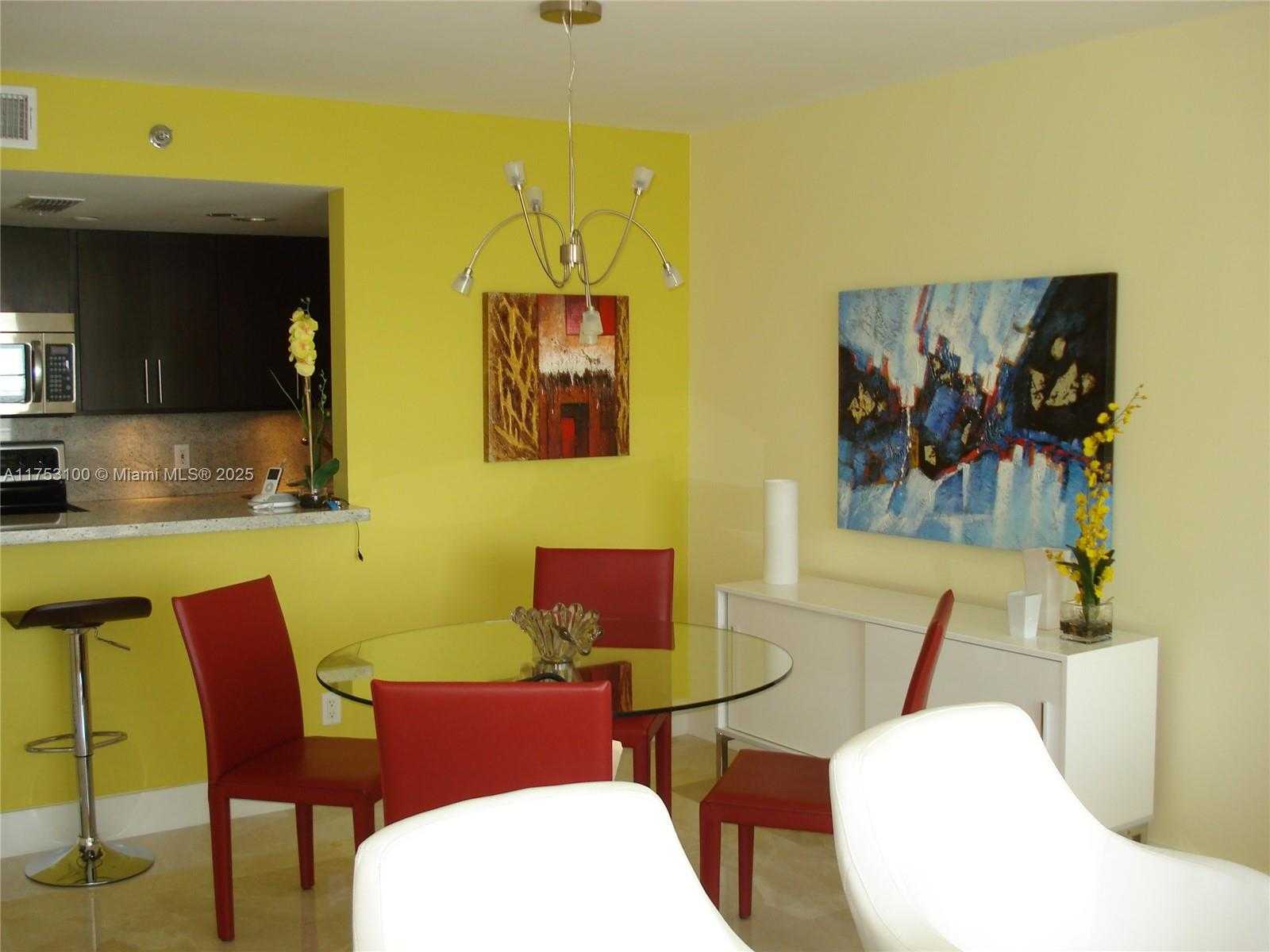 Small Image of 770 CLAUGHTON ISLAND DR #1708, Miami Number 8