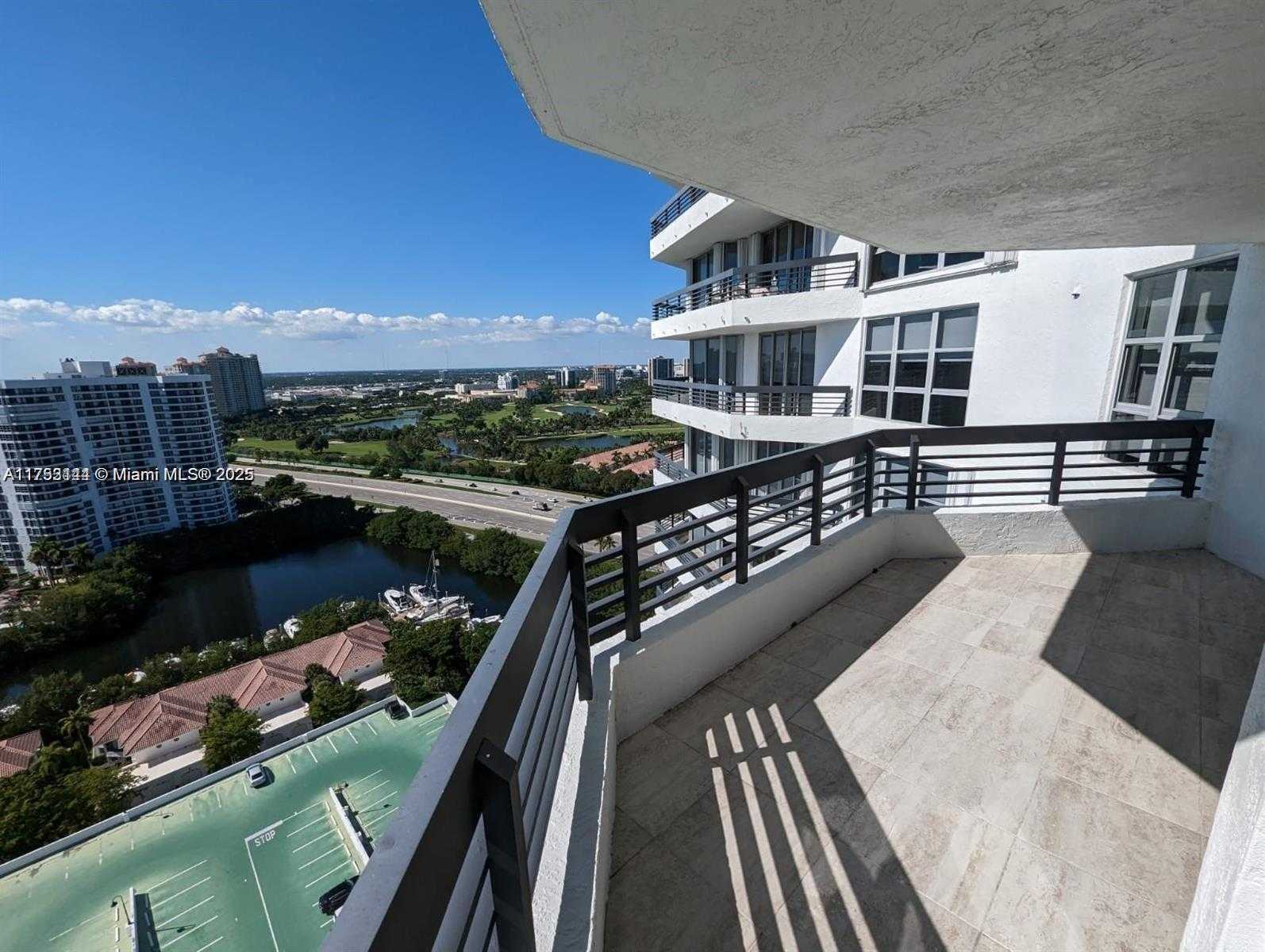 Small Image of 3500 Mystic Pointe Dr, Aventura, FL 33180, USA Number 2