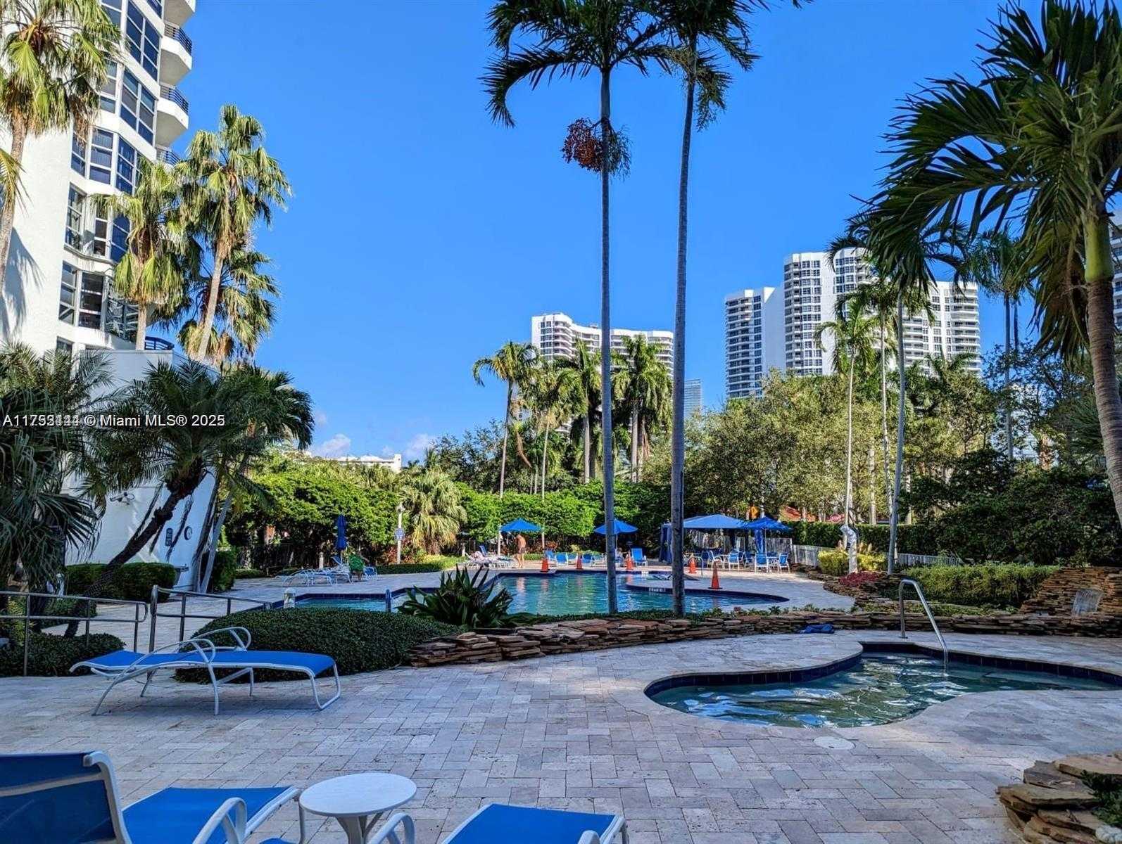 Small Image of 3500 Mystic Pointe Dr, Aventura, FL 33180, USA Number 3