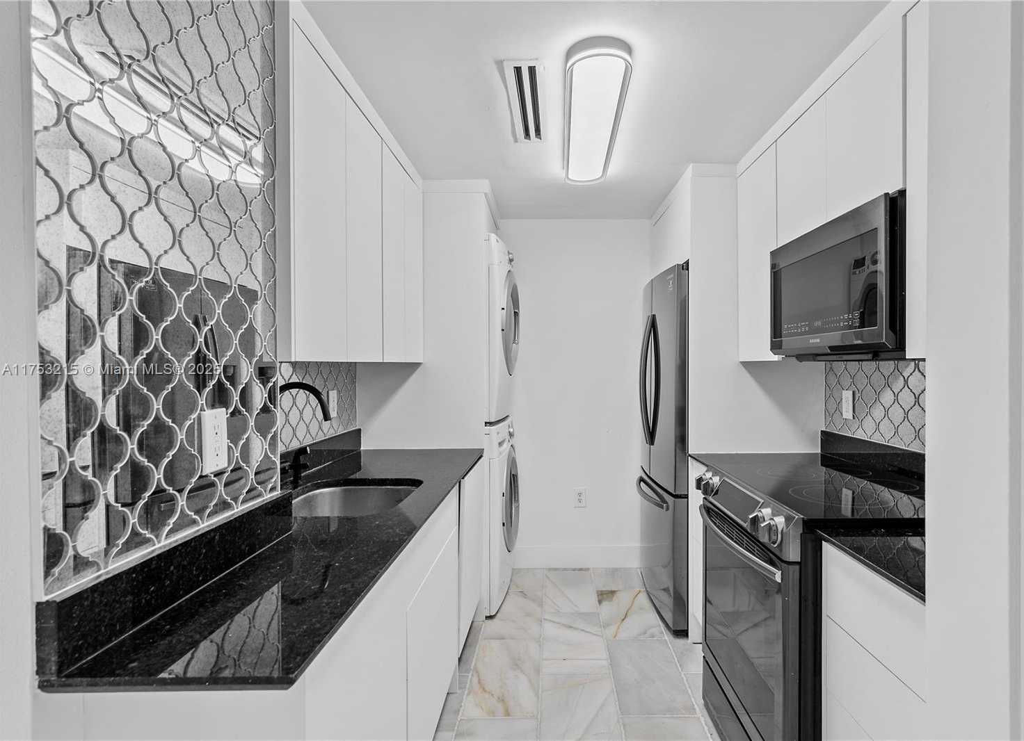 Small Image of 10275 COLLINS AVE #1035, Bal Harbour Number 8
