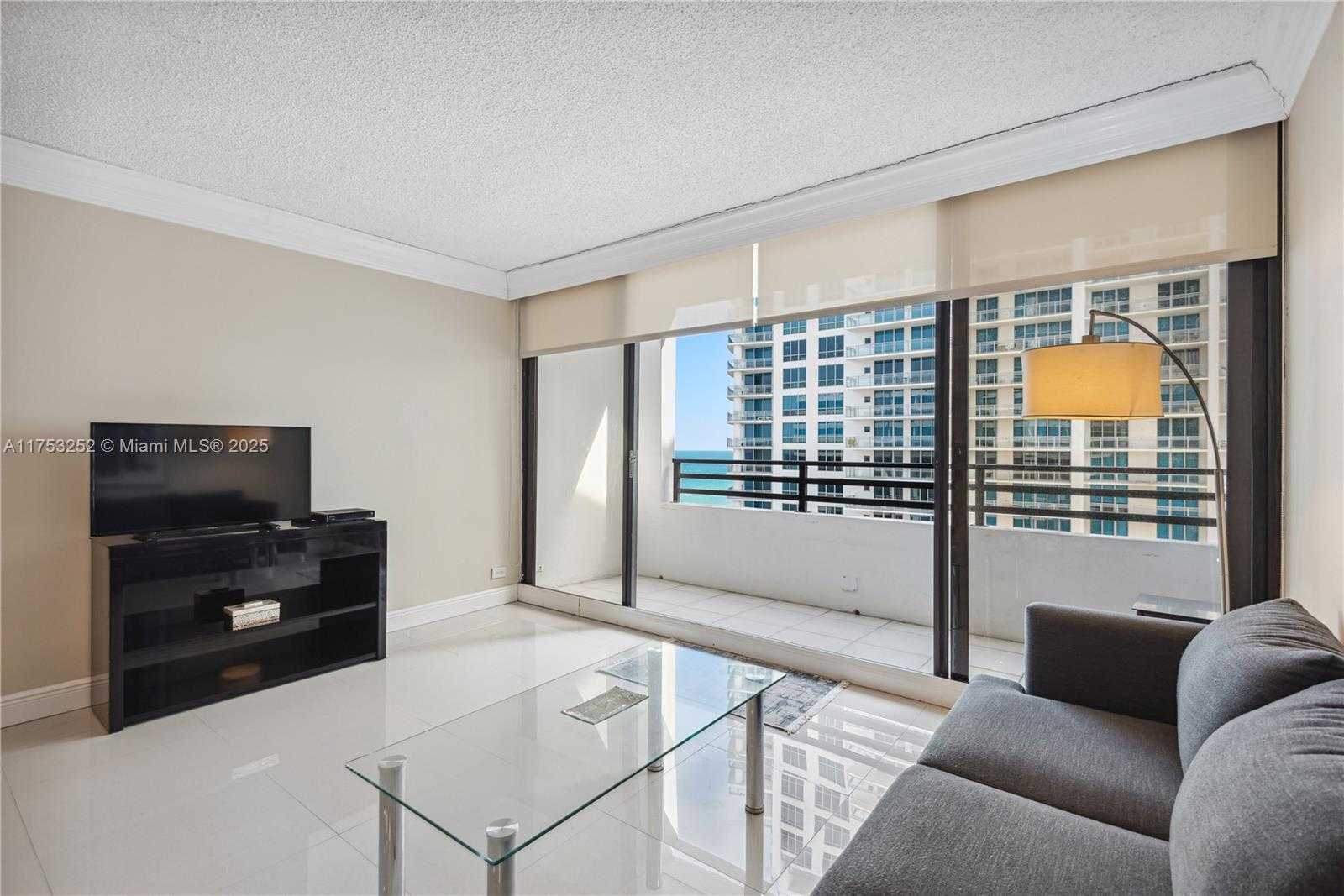 Small Image of 3505 SOUTH OCEAN DR #1119, Hollywood Number 5