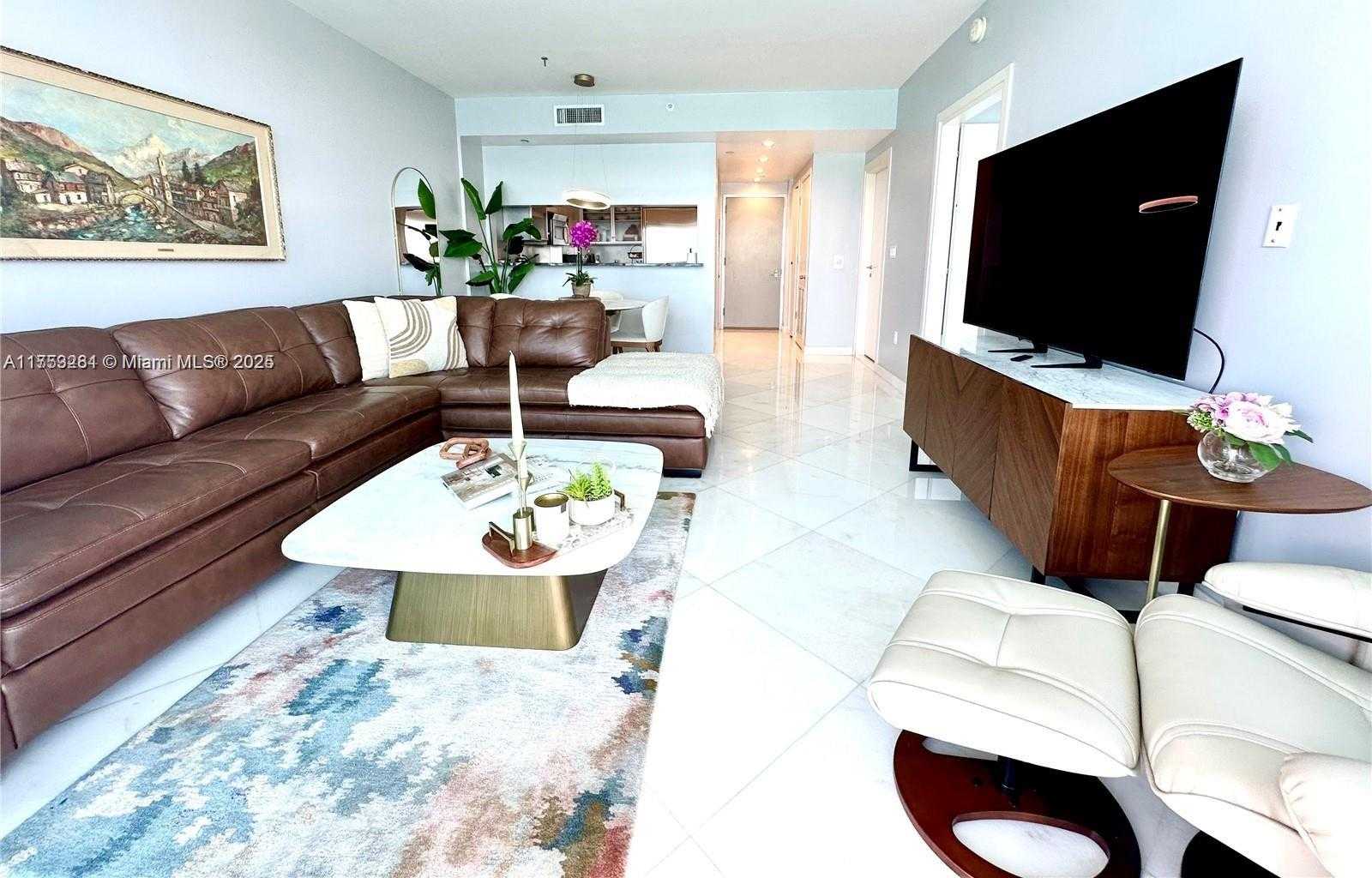 Small Image of 540 WEST AVE #1912, Miami Beach Number 10