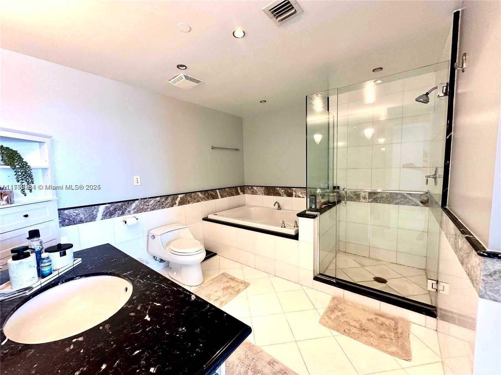 Small Image of 540 WEST AVE #1912, Miami Beach Number 25