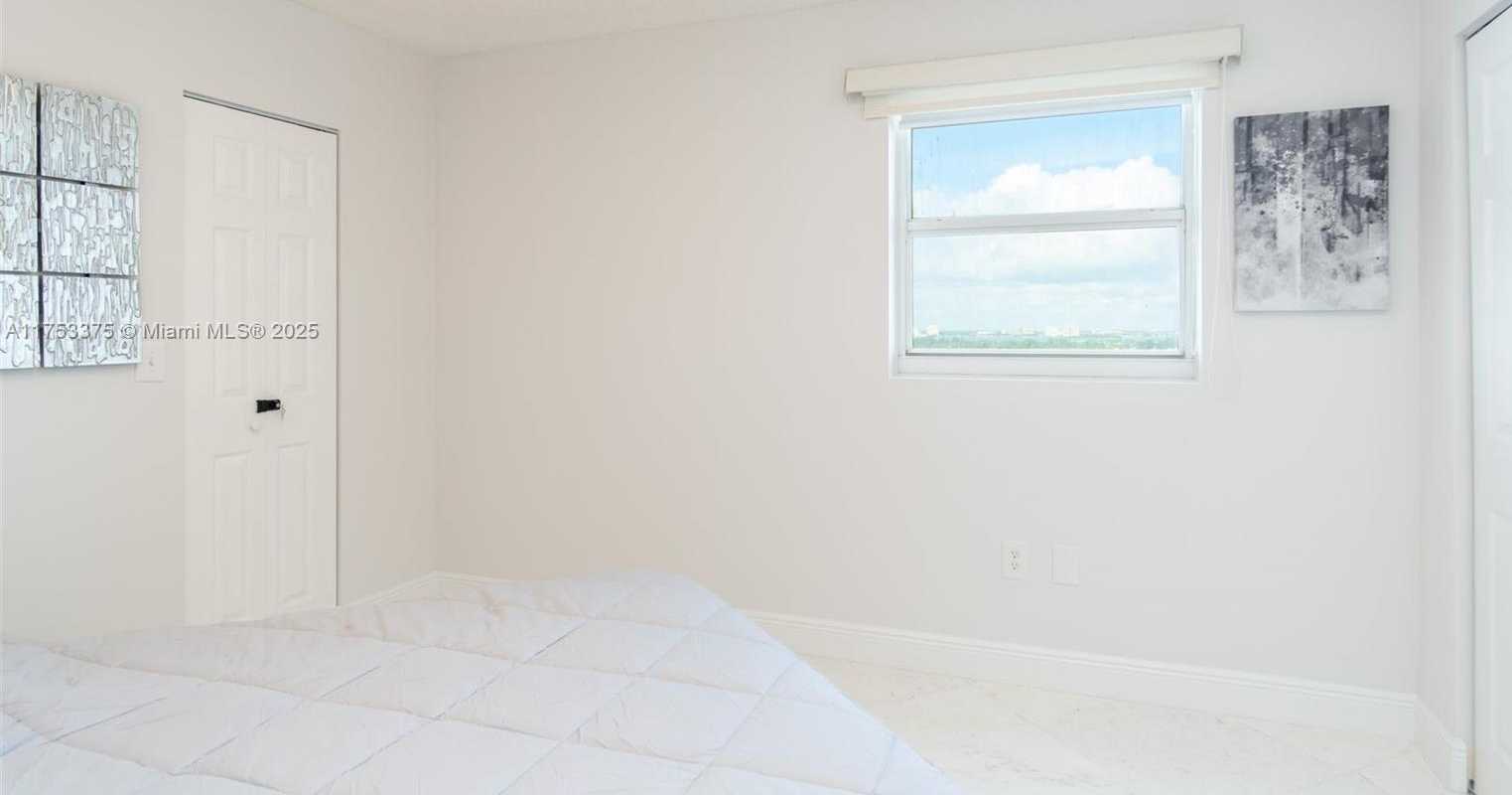 Small Image of 6301 COLLINS AVE #2006, Miami Beach Number 29