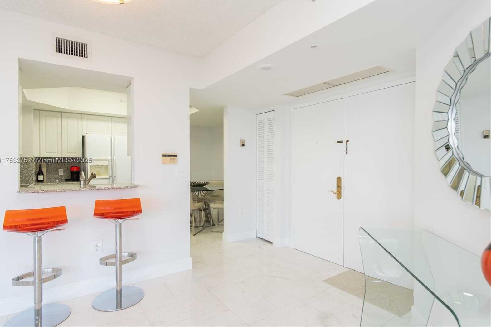 Small Image of 6301 COLLINS AVE #2006, Miami Beach Number 9