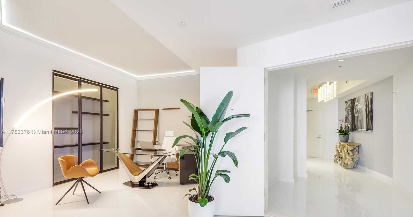 Small Image of 851 NORTH EAST 1ST AVE #3611, Miami Number 2