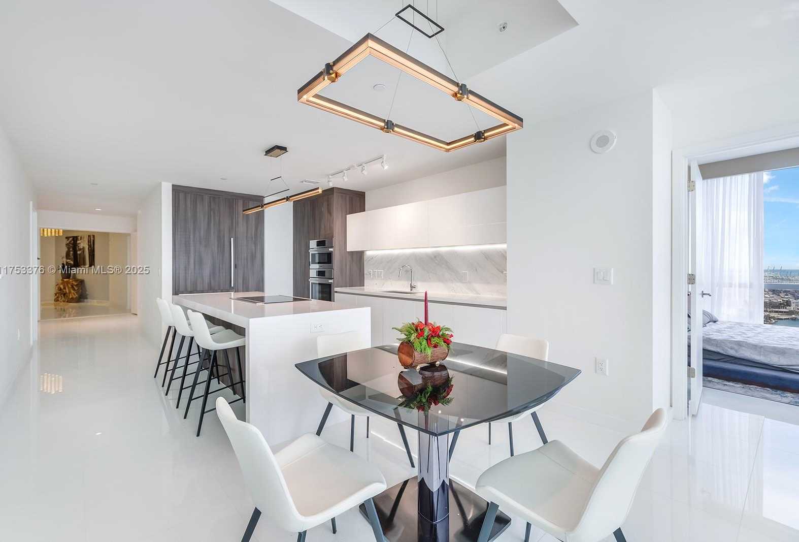 Small Image of 851 NORTH EAST 1ST AVE #3611, Miami Number 4
