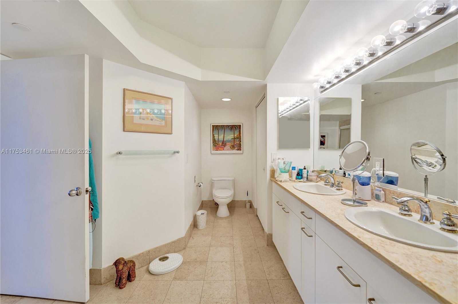 Small Image of 21055 YACHT CLUB DR #507, Aventura Number 37