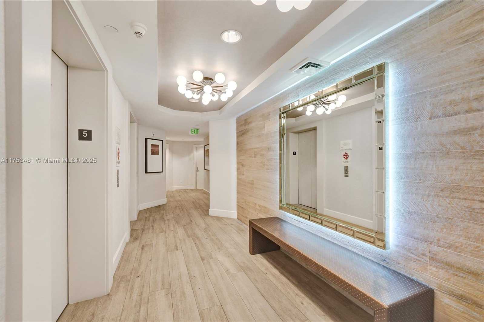 Small Image of 21055 YACHT CLUB DR #507, Aventura Number 46
