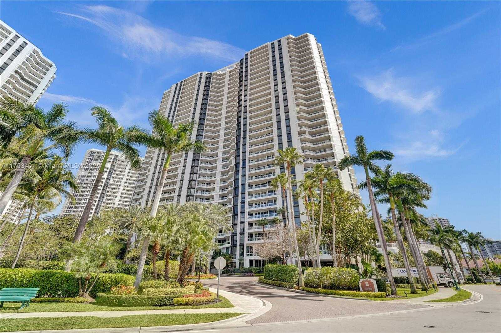 Small Image of 21055 YACHT CLUB DR #507, Aventura Number 58