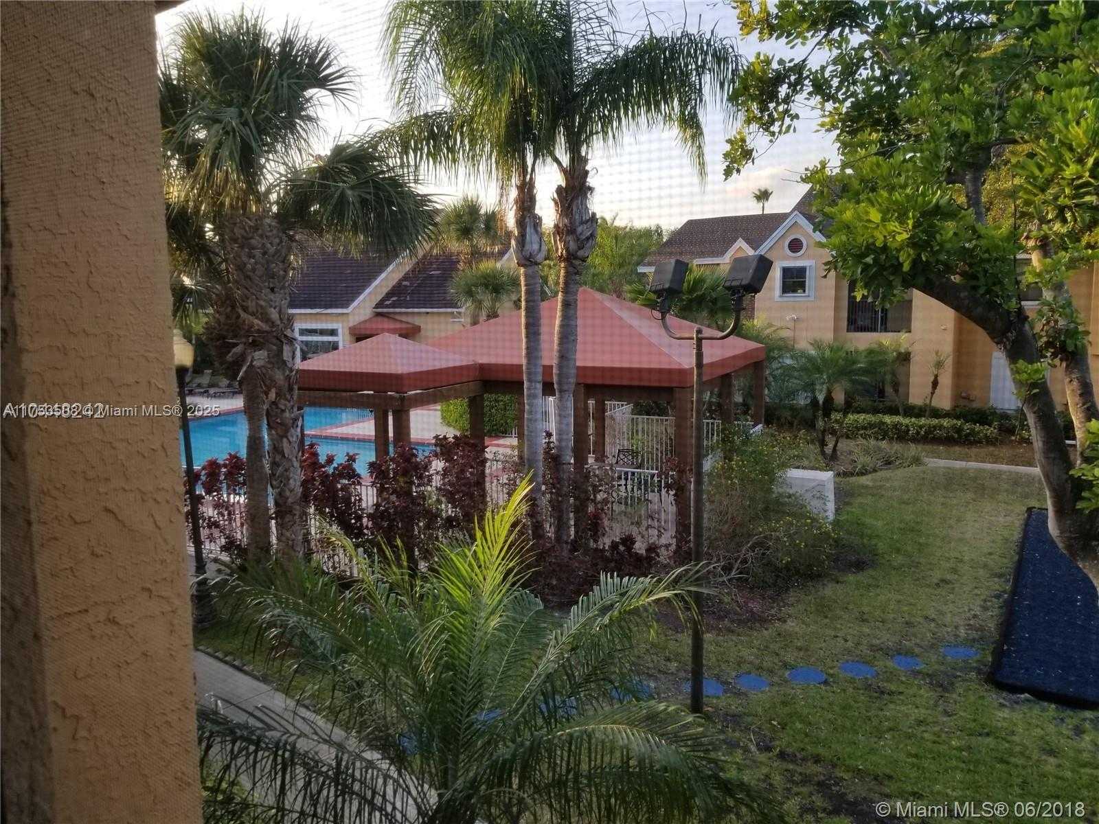Small Image of 15591 SOUTH WEST 105TH TER #527, Miami Number 14
