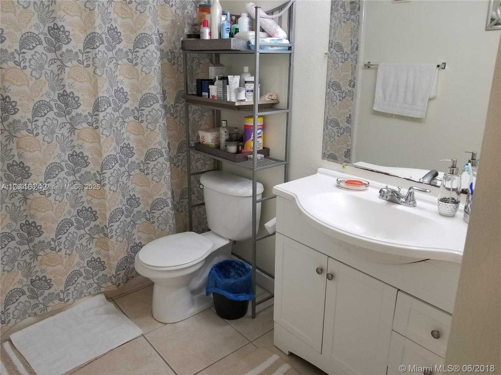 Small Image of 15591 SOUTH WEST 105TH TER #527, Miami Number 8