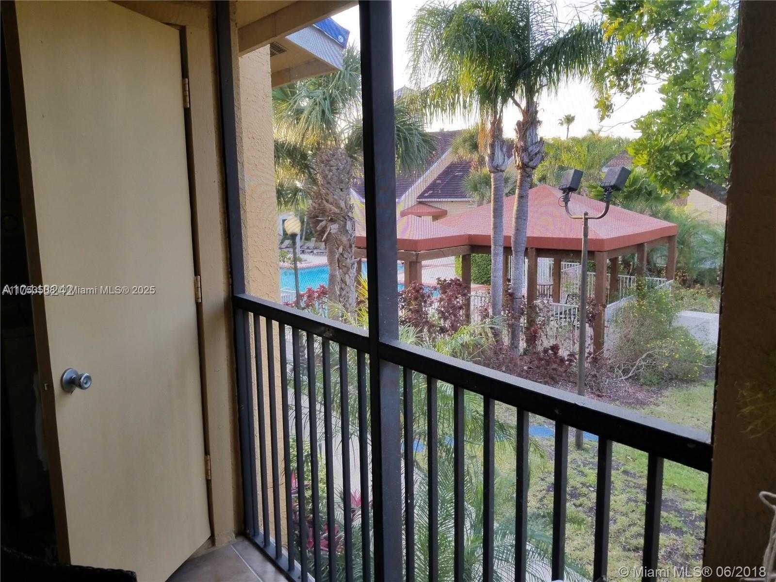 Small Image of 15591 SOUTH WEST 105TH TER #527, Miami Number 9