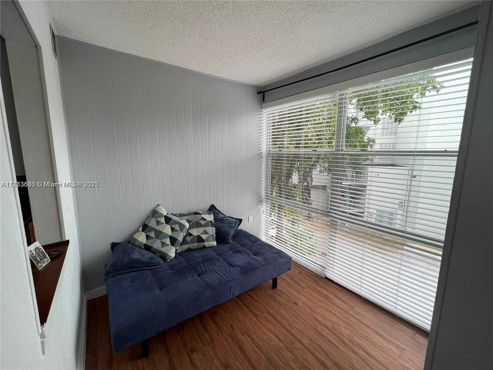 Small Image of 17620 ATLANTIC BLVD #315, Sunny Isles Beach Number 16