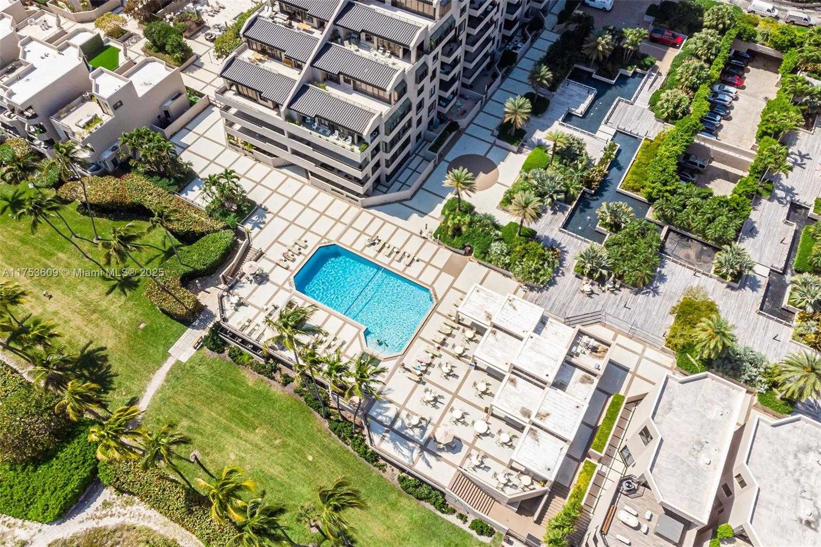 Small Image of 251 CRANDON BLVD #1036, Key Biscayne Number 27
