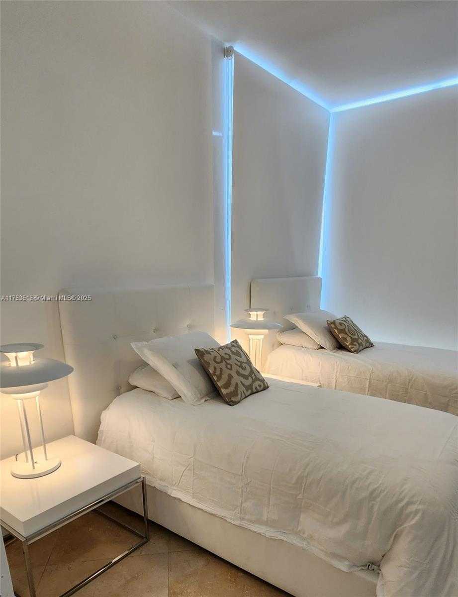 Small Image of 18201 COLLINS AVE #4305, Sunny Isles Beach Number 10