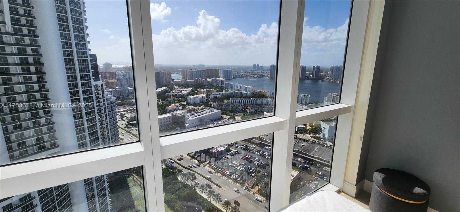 Small Image of 18201 COLLINS AVE #4305, Sunny Isles Beach Number 11