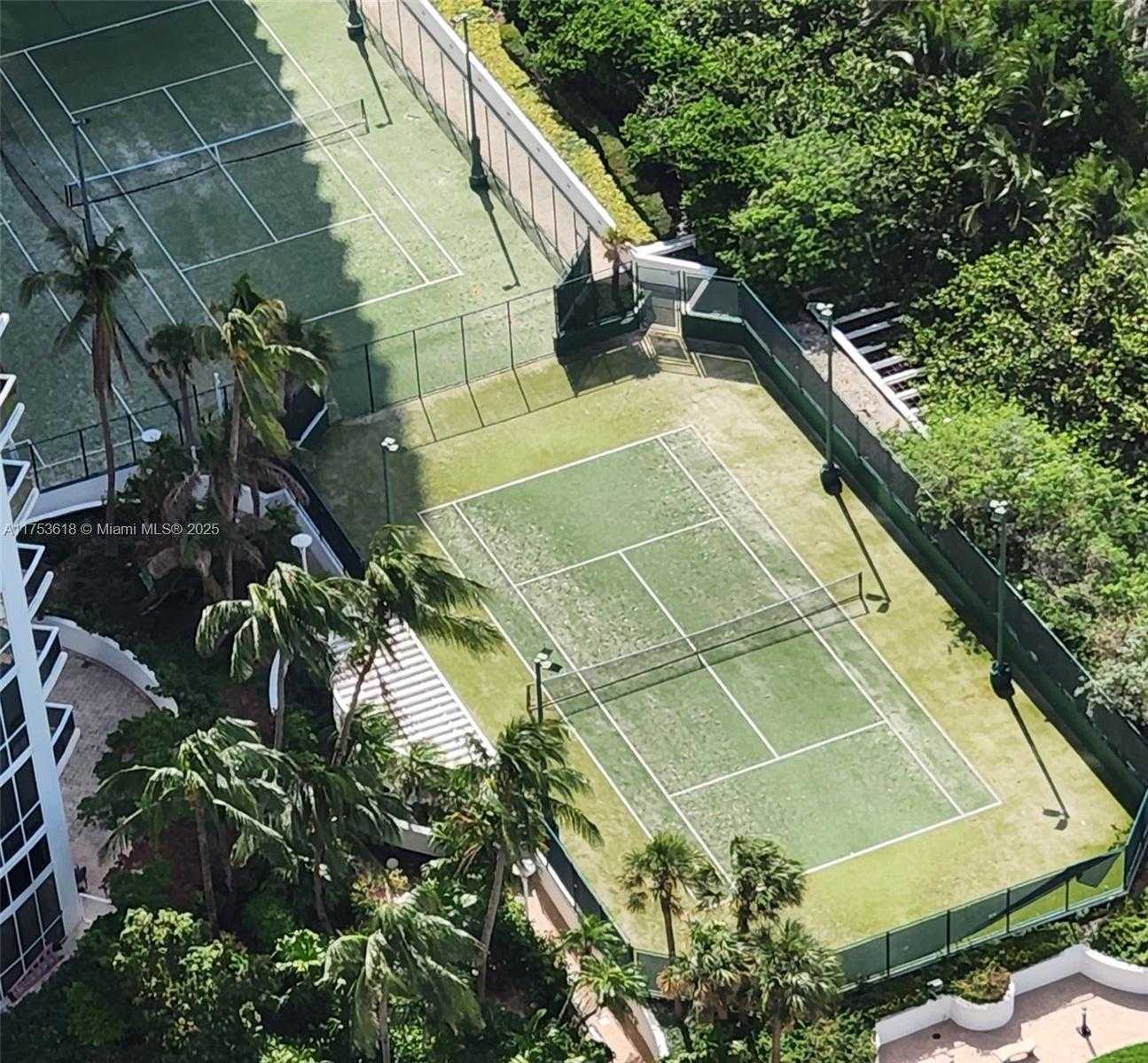 Small Image of 18201 COLLINS AVE #4305, Sunny Isles Beach Number 5